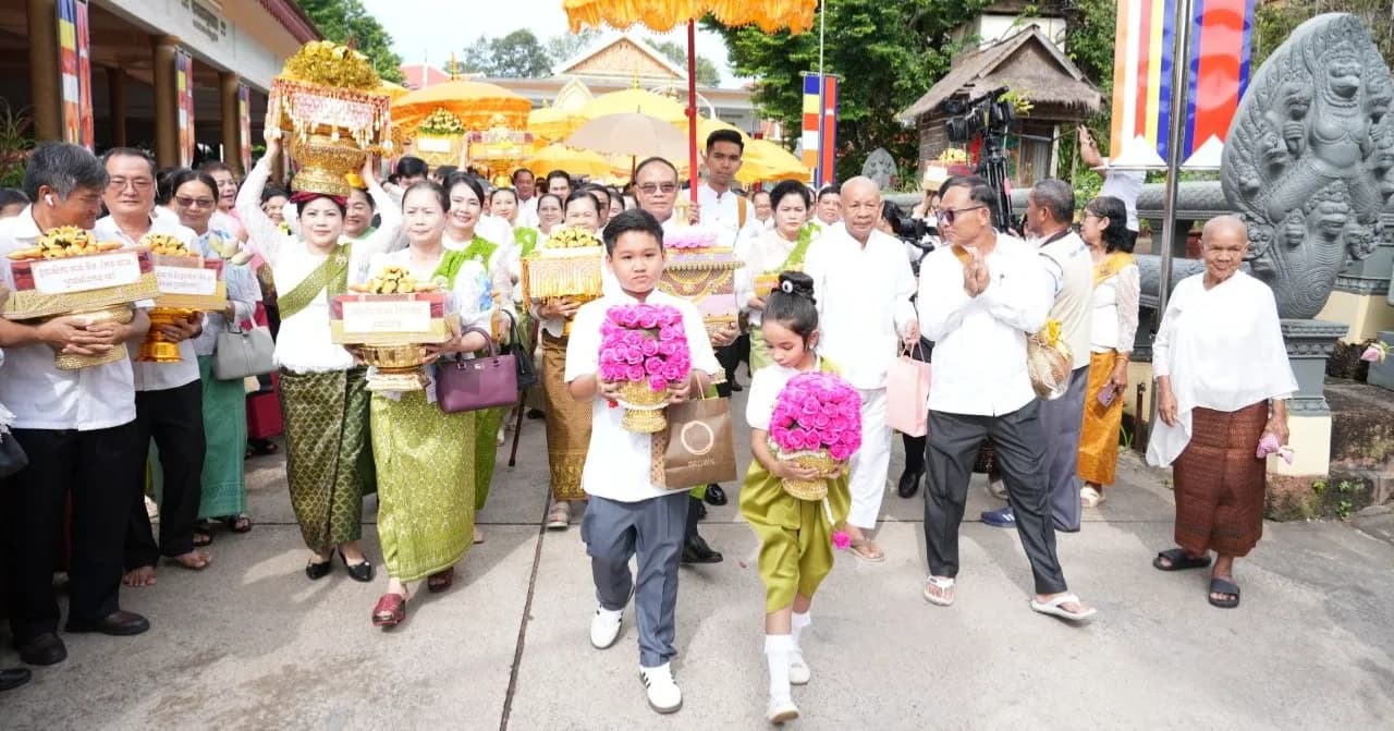 វត្តព្រះព្រហ្មរ័ត្ន ក្រុងសៀមរាប ទទួលអង្គកឋិនទានសាមគ្គី សម្រាប់ទ្រទ្រង់ចតុបច្ច័យដល់ព្រះសង្ឃ និងបន្តកសាងហេដ្ឋារចនាសម្ព័ន្ធក្នុងវត្ត