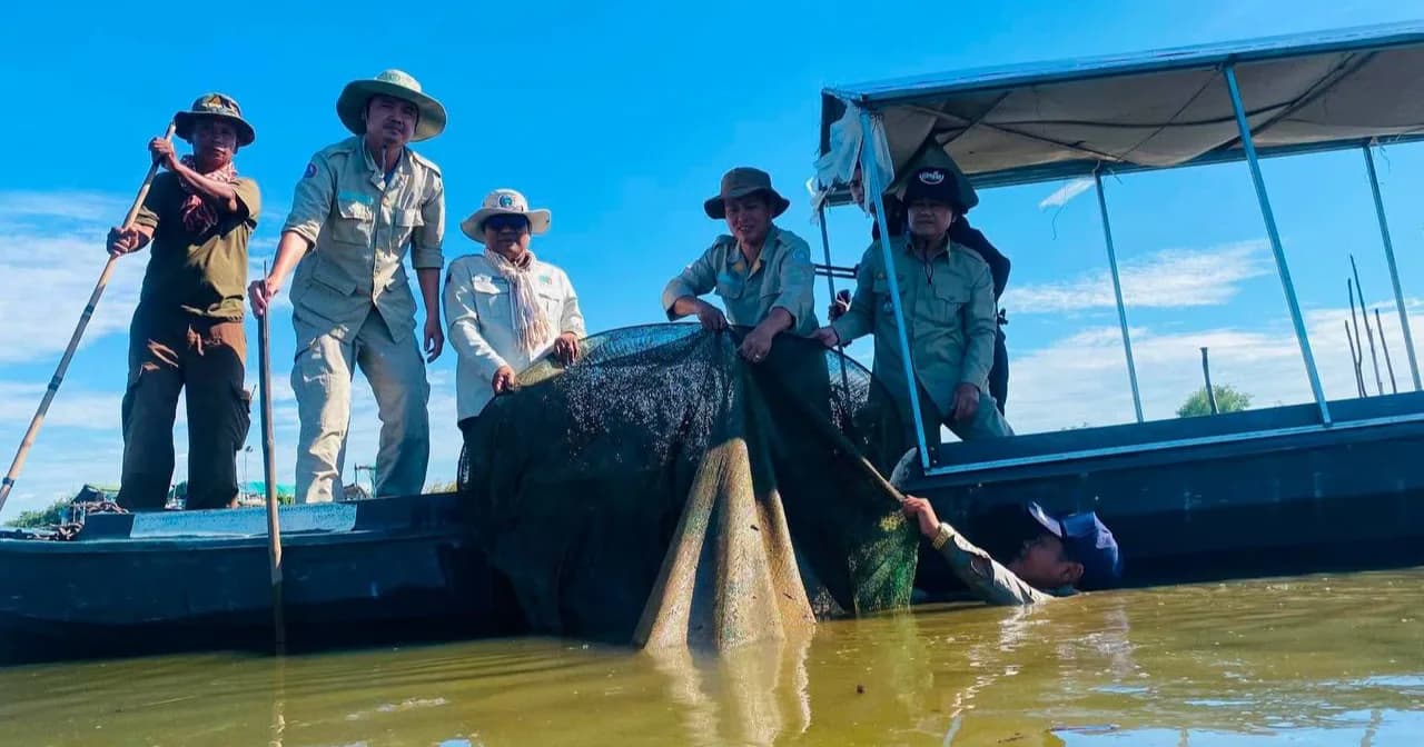 សមត្ថកិច្ចជលផលកំពង់ចាម សហការជាមួយអាជ្ញាធរមូលដ្ឋាន ចុះពិនិត្យនិងបង្ក្រាបបទល្មើសនេសាទពីរករណីក្នុងភូមិសាស្ត្រស្រុកព្រៃឈរ