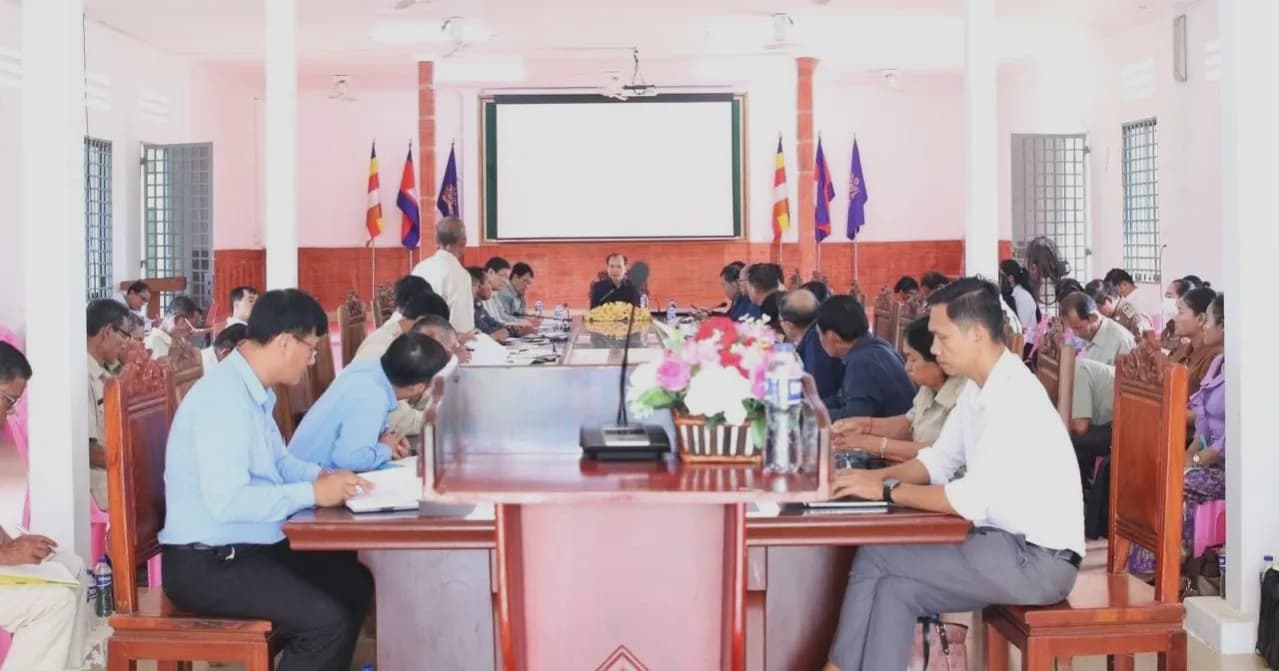 ក្រុមការងាររាជរដ្ឋាភិបាលចុះមូលដ្ឋានស្រុករលាប្អៀរ បូកសរុបលទ្ធផលការងារត្រីមាសទី២