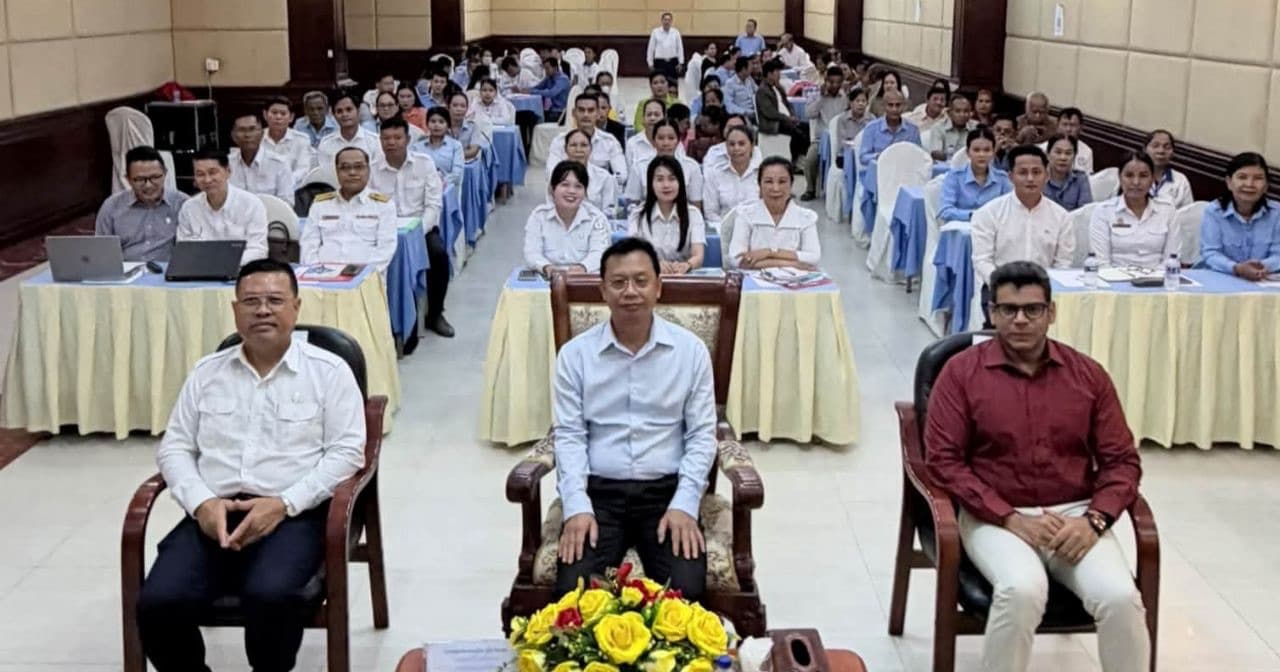 មន្ទីរសុខាភិបាលខេត្តបាត់ដំបងបន្តពង្រឹងសមត្ថភាពអ្នកស្ម័គ្រចិត្តសុខភាពភូមិ ស្វែងយល់ពីបច្ចេកវិទ្យា Wolbachia ដើម្បីរួមចំណែកកាត់បន្ថយជំងឺគ្រុនឈាម